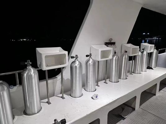 6.8L 300bar Composite Air Cylinder Filled by Compressor for Carbon Dioxide Gas Storage