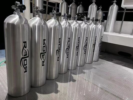 Factory Price Hot Sale 6.8L Carbon Fiber Cylinder Scuba Breathing Apparatus