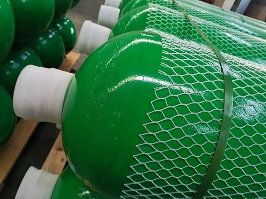 Red CNG-1 Natural Compressed Seamless Steel 325-55L Gas Cylinder for Nontoxic Storage